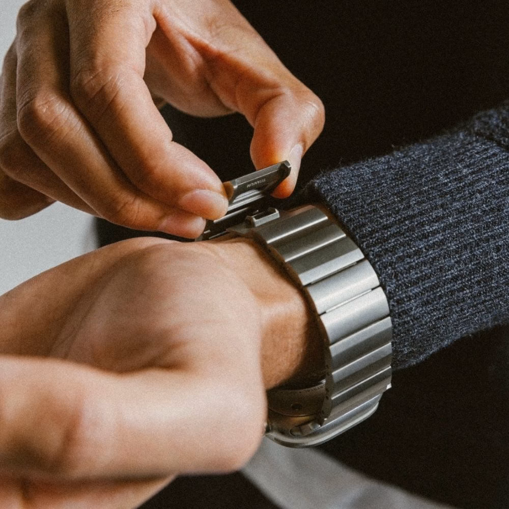 Titanium band