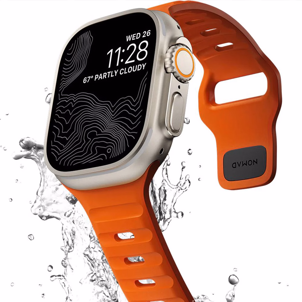 Спортивний ремінець Nomad Sport Band Ultra Orange для Apple Watch 41/42 мм у бризках води.