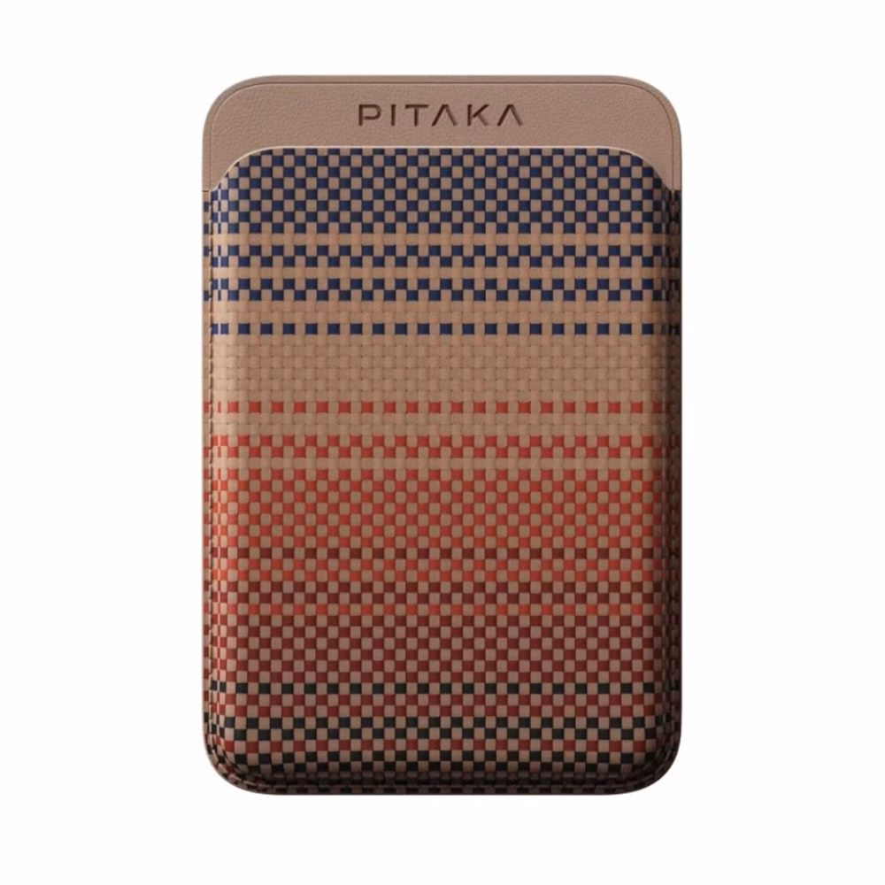 Чохол-картхолдер Pitaka Aramid Fiber Sunset з преміального градієнтного арамідного волокна на студійному білому тлі