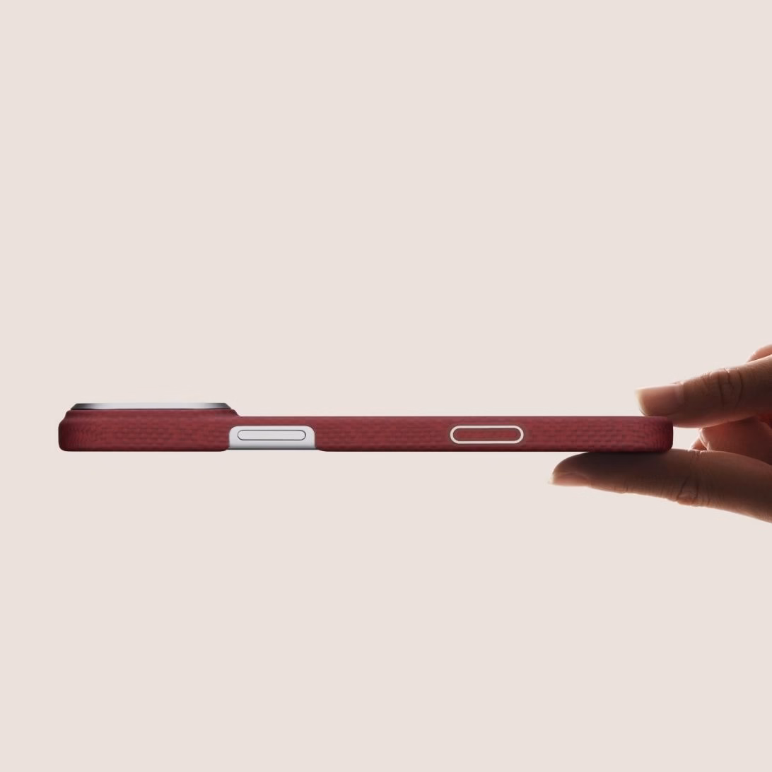 Товщина чохла Pitaka Edge Ultra-Slim для iPhone 17 Pro