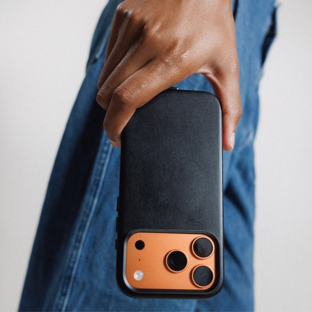 Шкіряний чохол Nomad Traditional Black для iPhone 17 Pro Max - 6