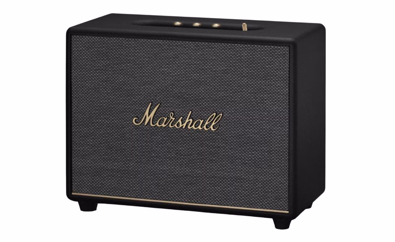 Колонка Marshall Woburn III Black на білому фоні