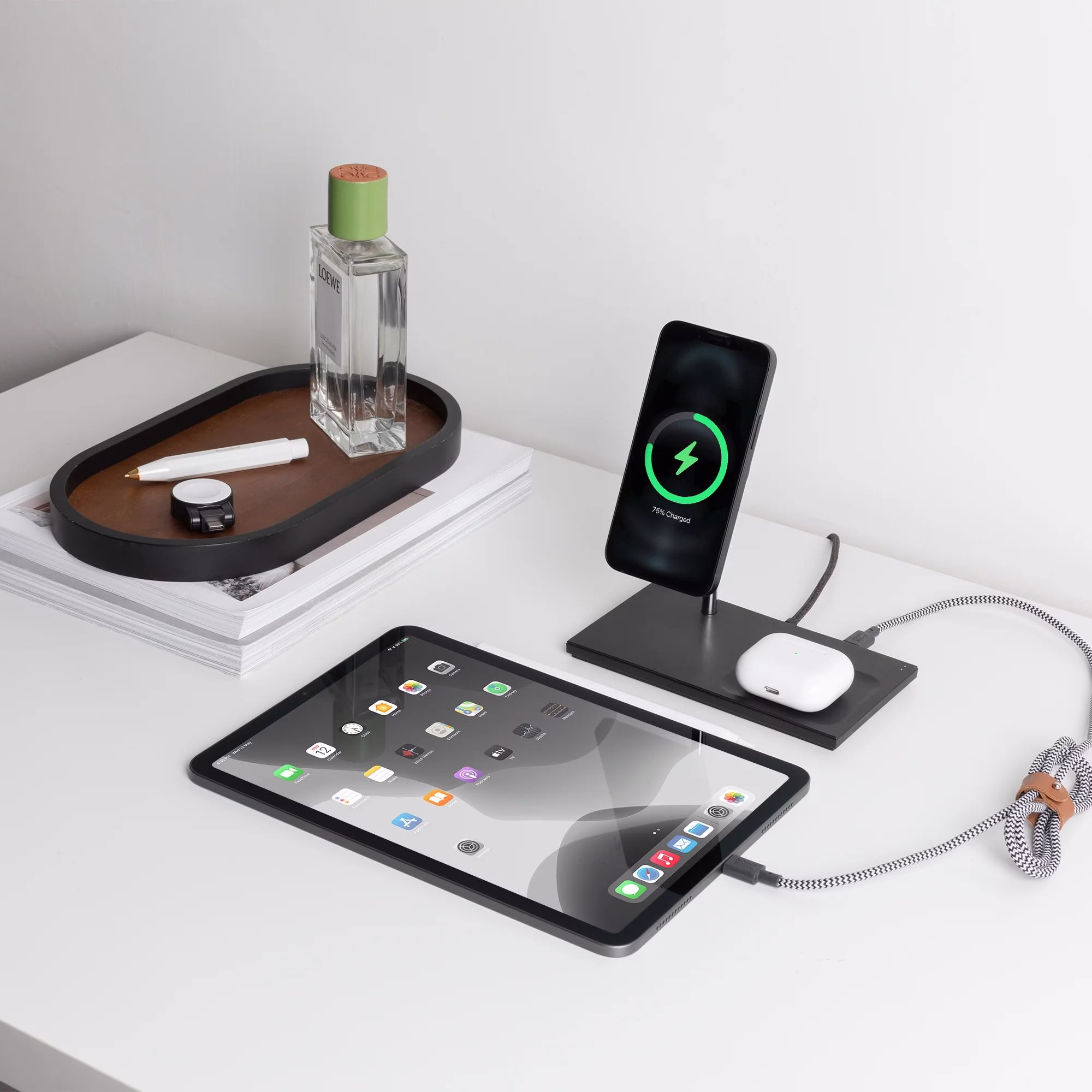 Бездротовий зарядний пристрій Native Union Snap 3-in-1 Magnetic Wireless Charger Black - 1