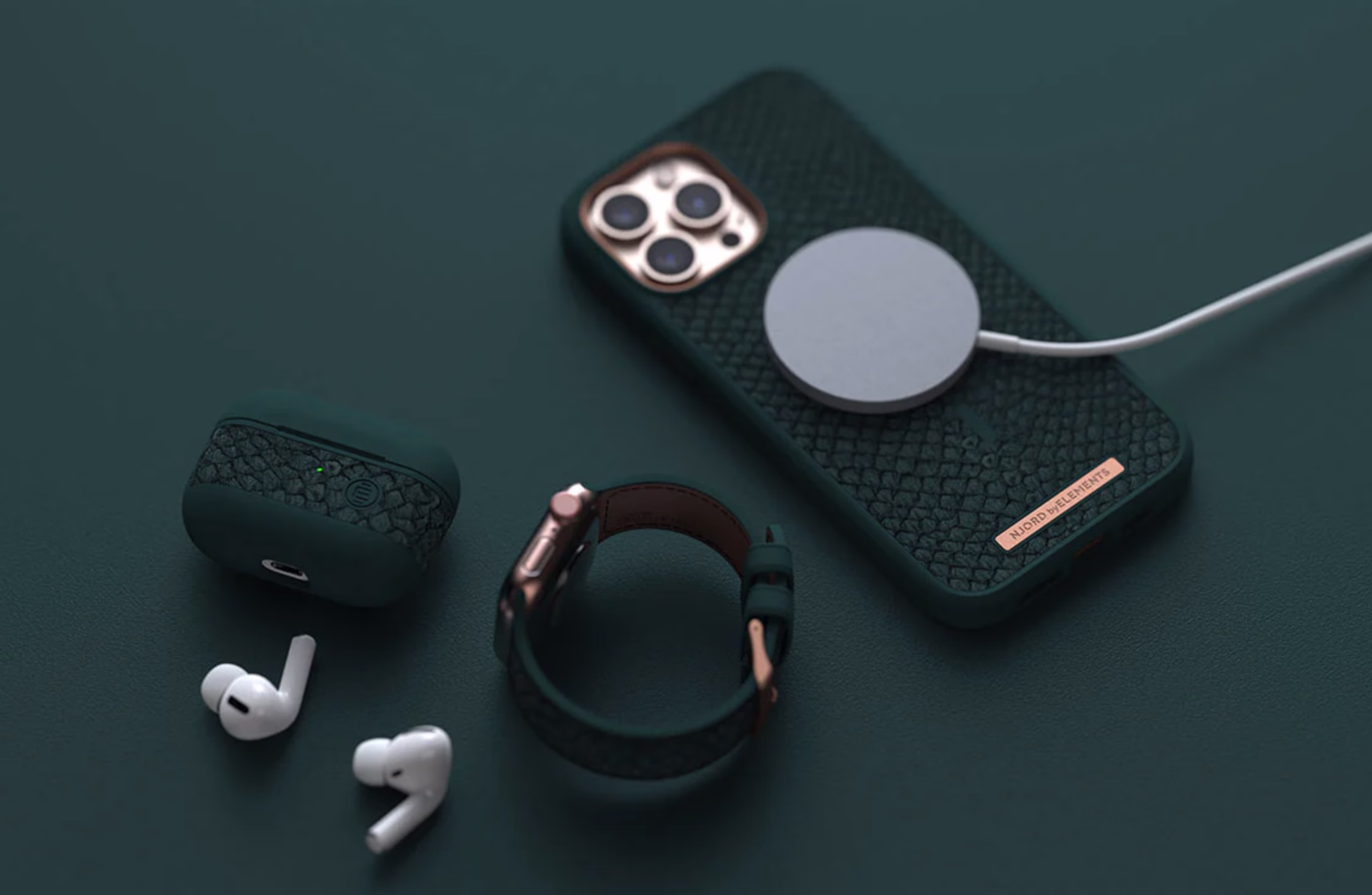 Ремінець для годинника Njord Salmon Leather Strap Dark Green for Apple Watch 45mm/44mm - 5
